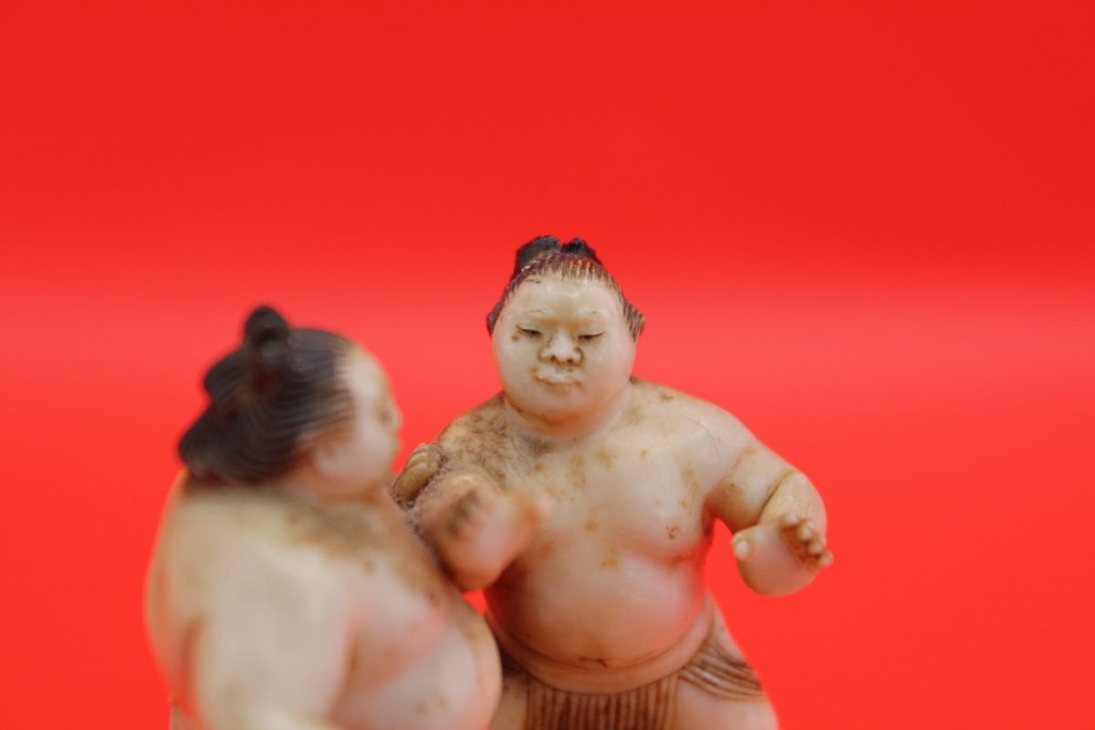 Statuette: Rare Okimono Sumo – Usato da Fiez venduto da Kirafinds 5