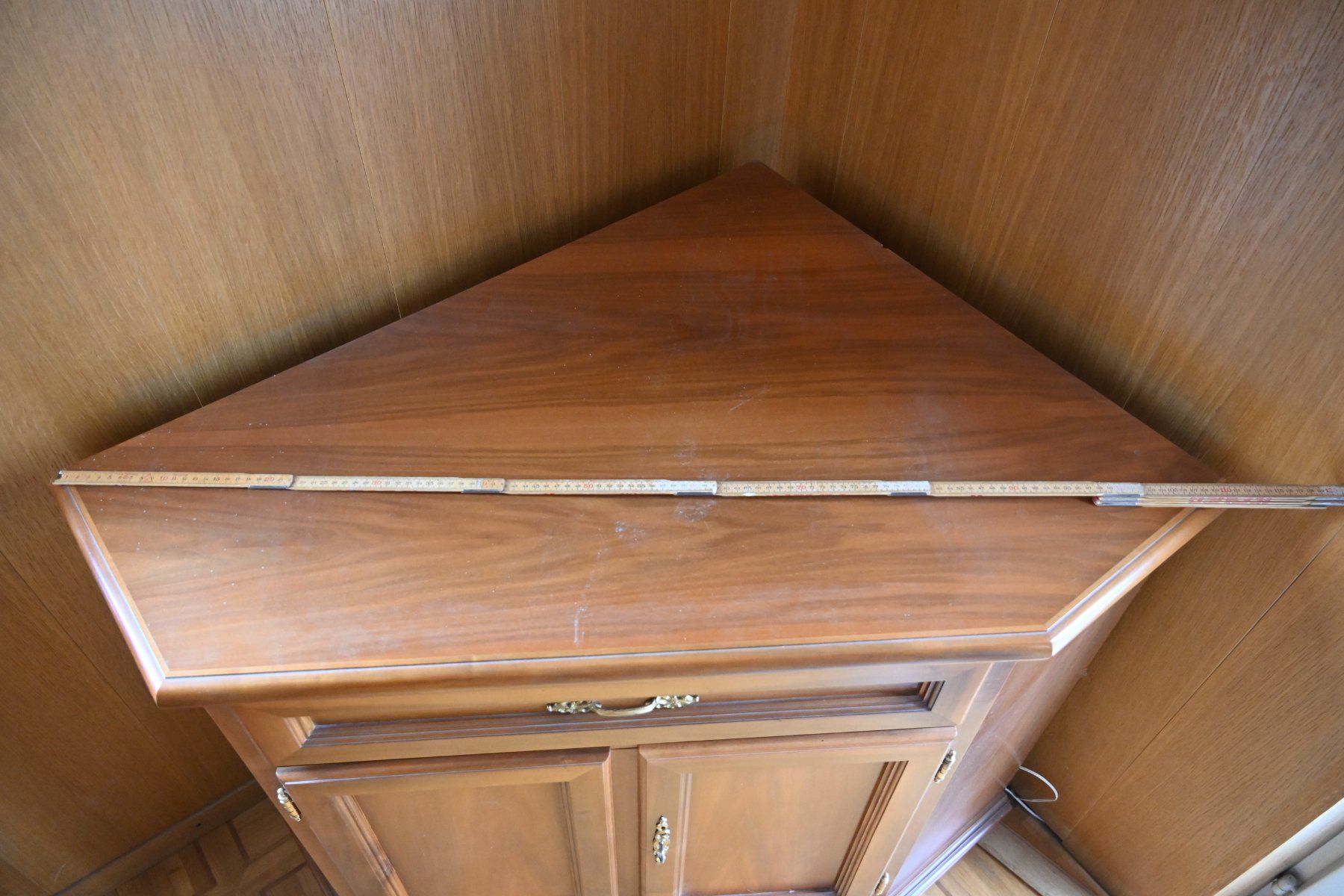 Commodes: Eckkommode – D'occasion à Dietikon par Bhelbling 4