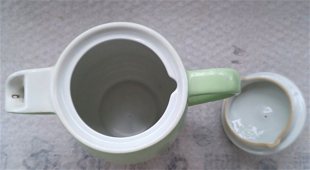 Teekannen: LILIEN Kaffee Krug 1 liter -G27 – Gebraucht aus Morges von vimajes12 2