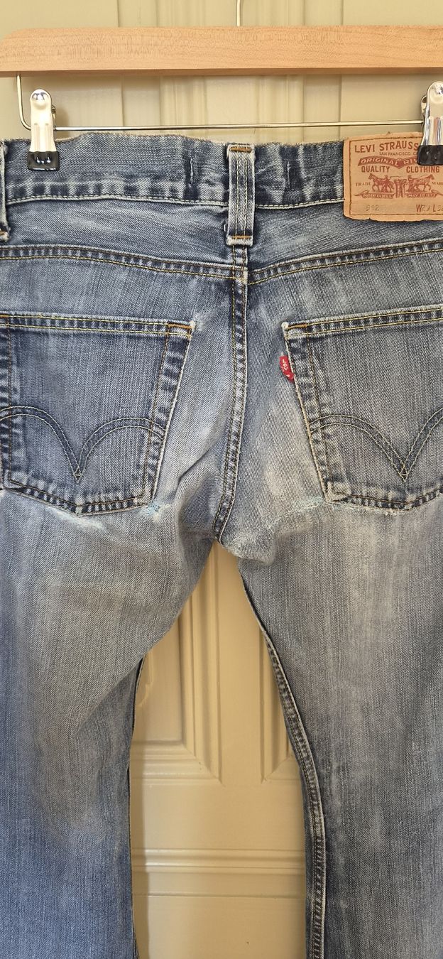 Levi's Jeans: Levi's 512 Vintage Bootcut 29x32 – Usato da La Chaux-de-Fonds venduto da VenexiaStevenson 3