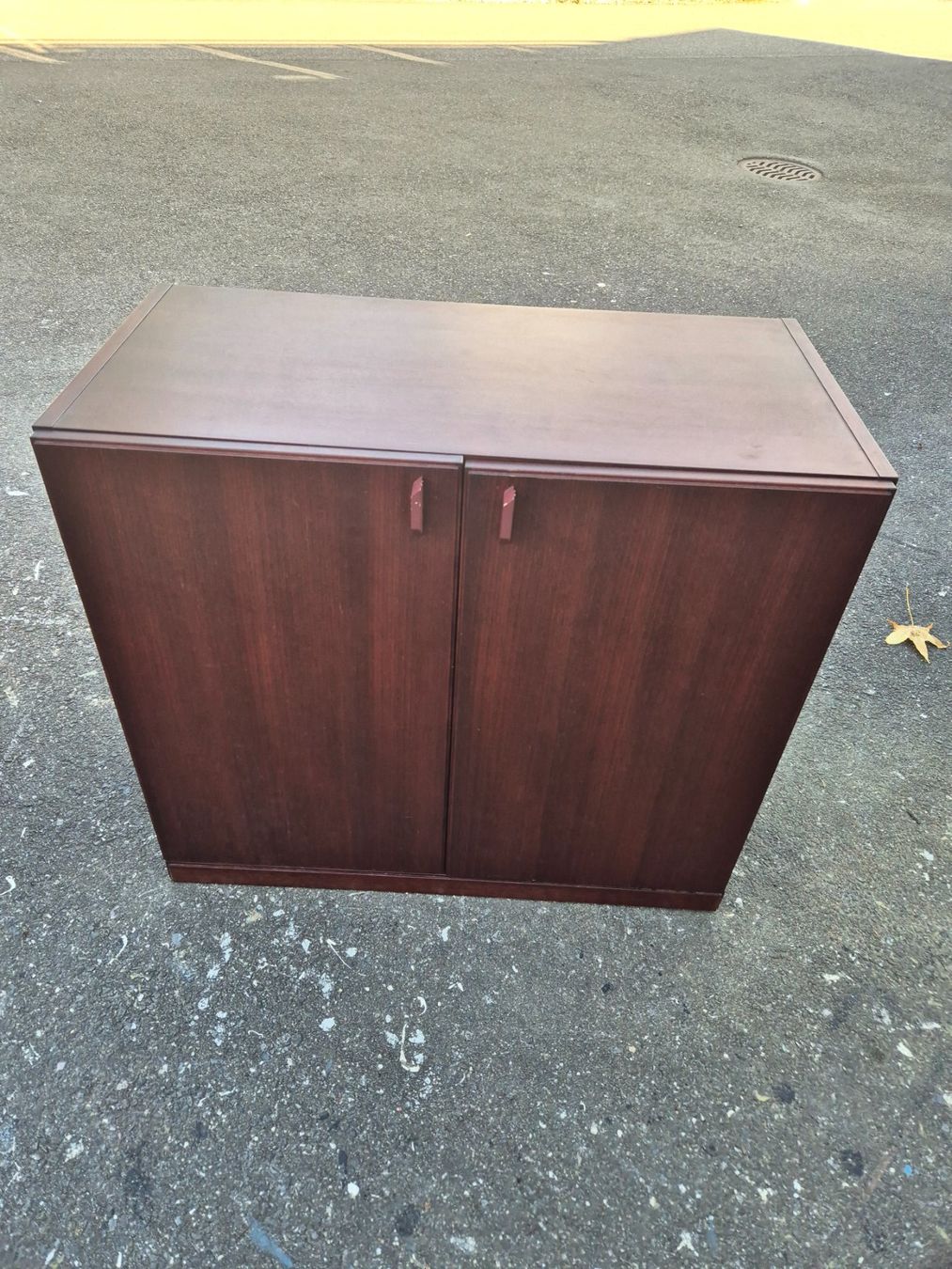 Credenze: Meuble   buffet très robuste – Usato da Fully venduto da tameab 2