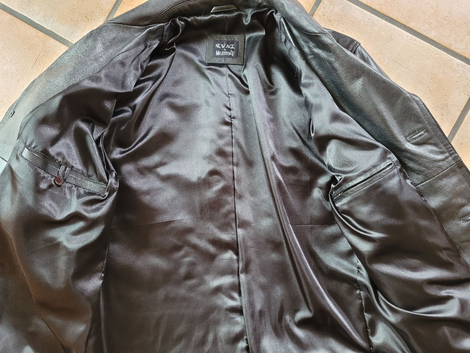 Giacche: Echt-Lederjacke Herren – Usato da Lumbrein venduto da GC67 2