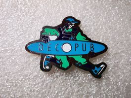 Ansteckpin 151: Deco Pub