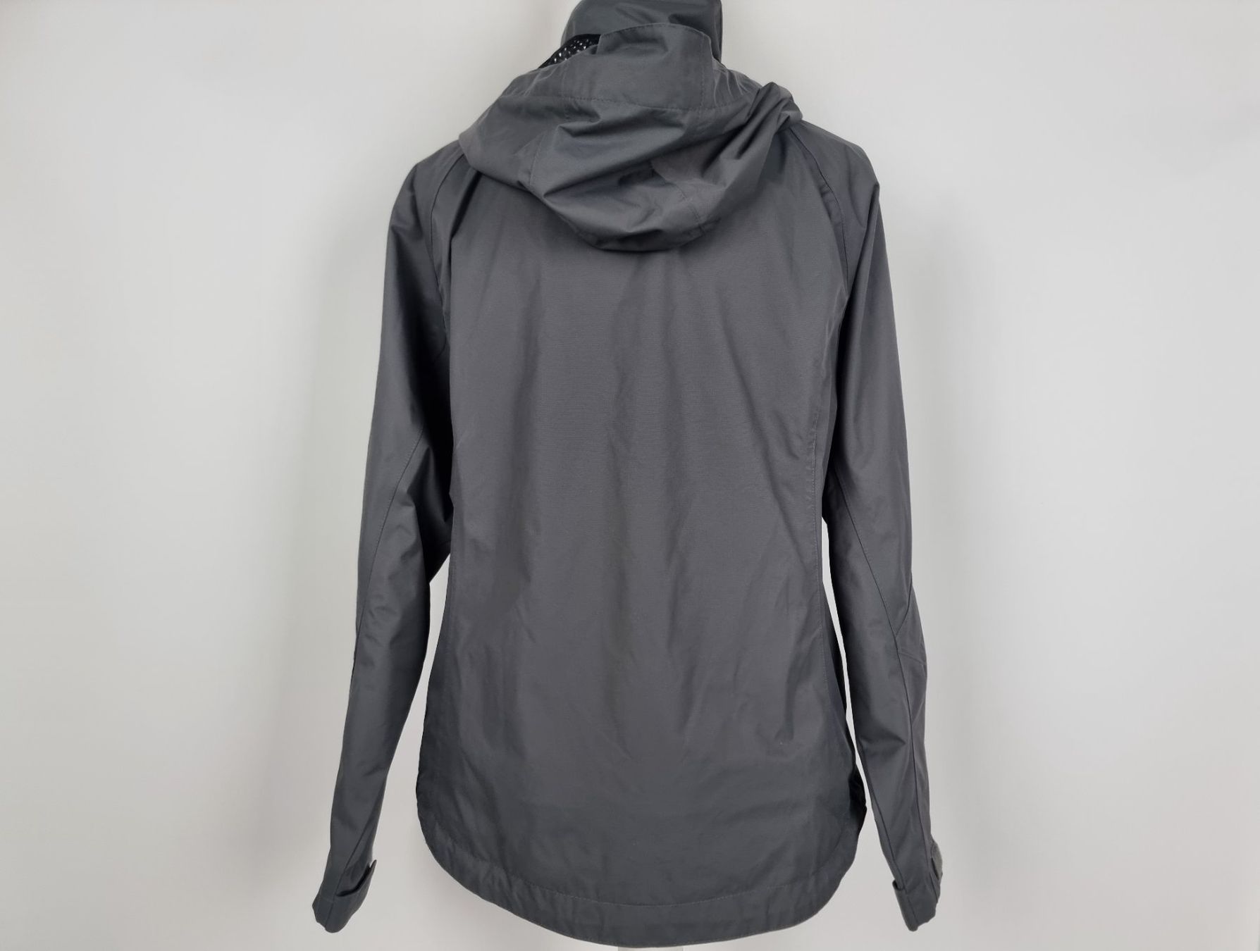 Giacche: Russell Regenjacke Damen, Grösse M – Usato da Urtenen-Schönbühl venduto da Restwert_Schoenbuehl 1