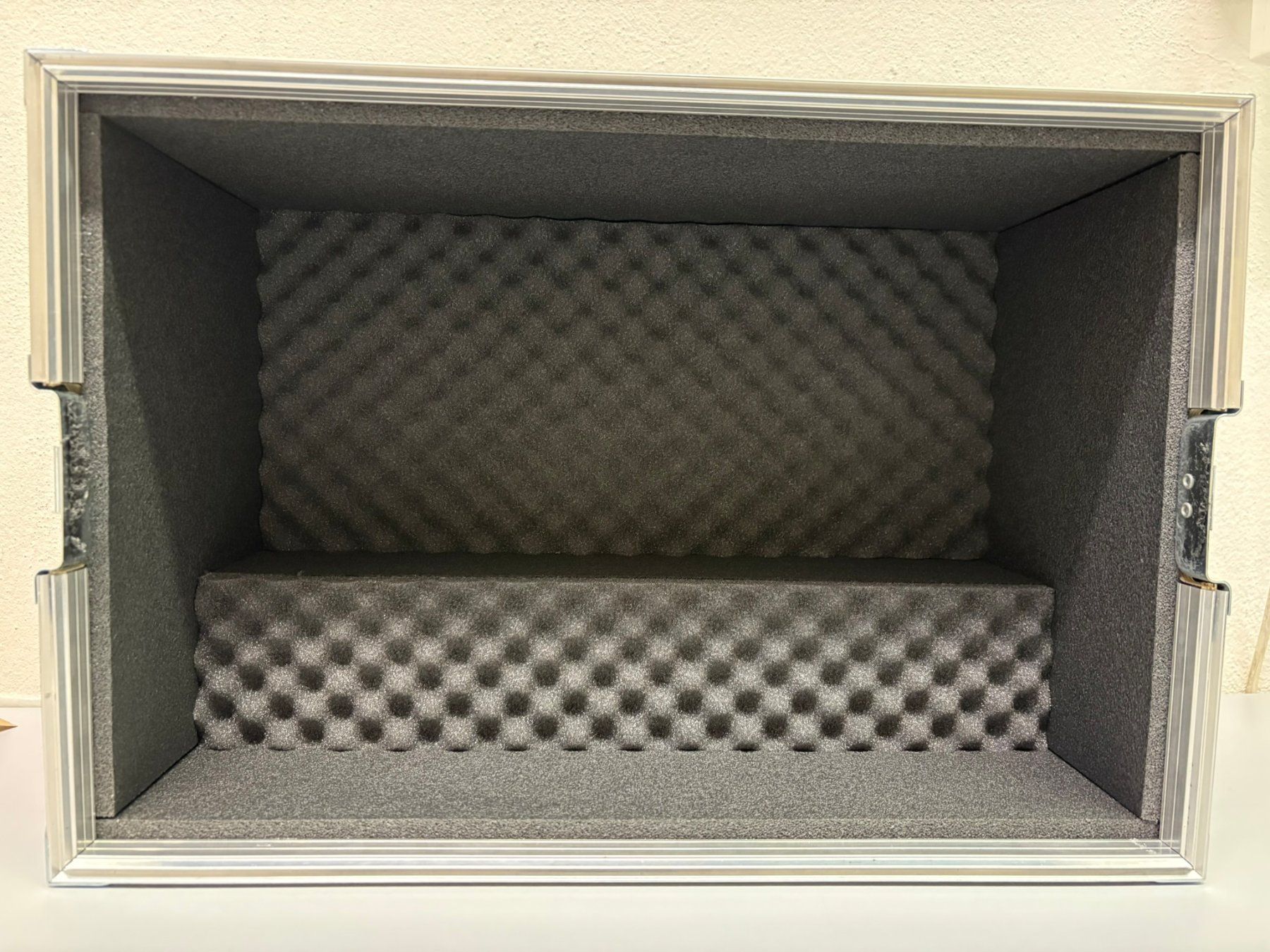 Valises de voyage: BeoLink Wireless: Home presentation Kit Koffer – D'occasion à Hochdorf par av-electronics 3