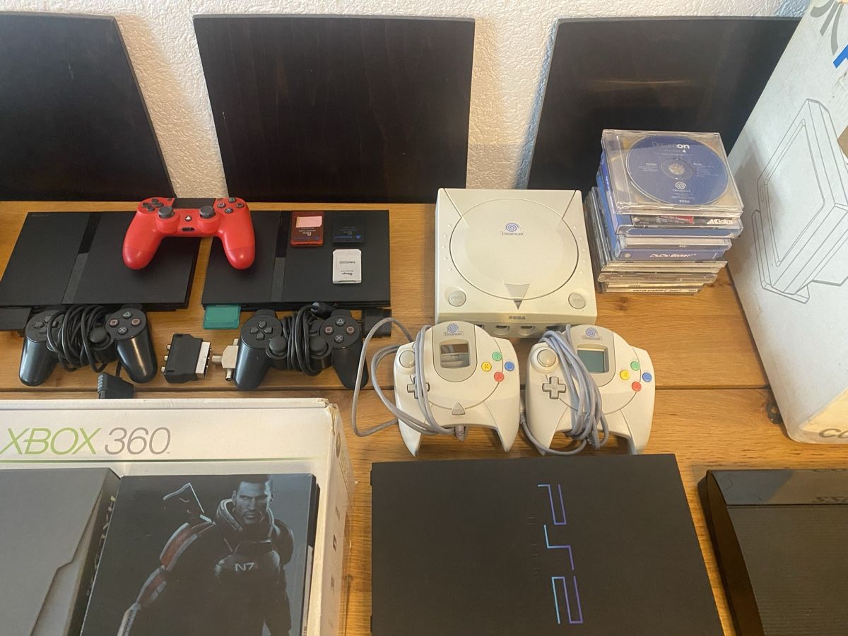 Console: Console et jeux vidéo  – Usato da Chavornay venduto da sof_wh6r 3