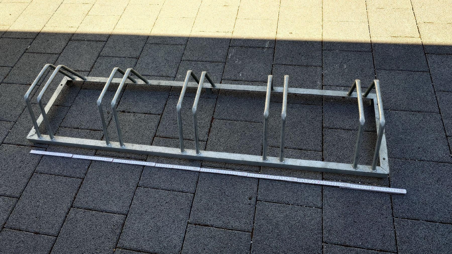 Cavalletti per biciclette: Veloständer Fahrradständer – Usato da Veltheim AG venduto da alterschwede1 1