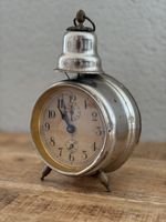 Antiker Junghans Wecker aus Messing & Metall