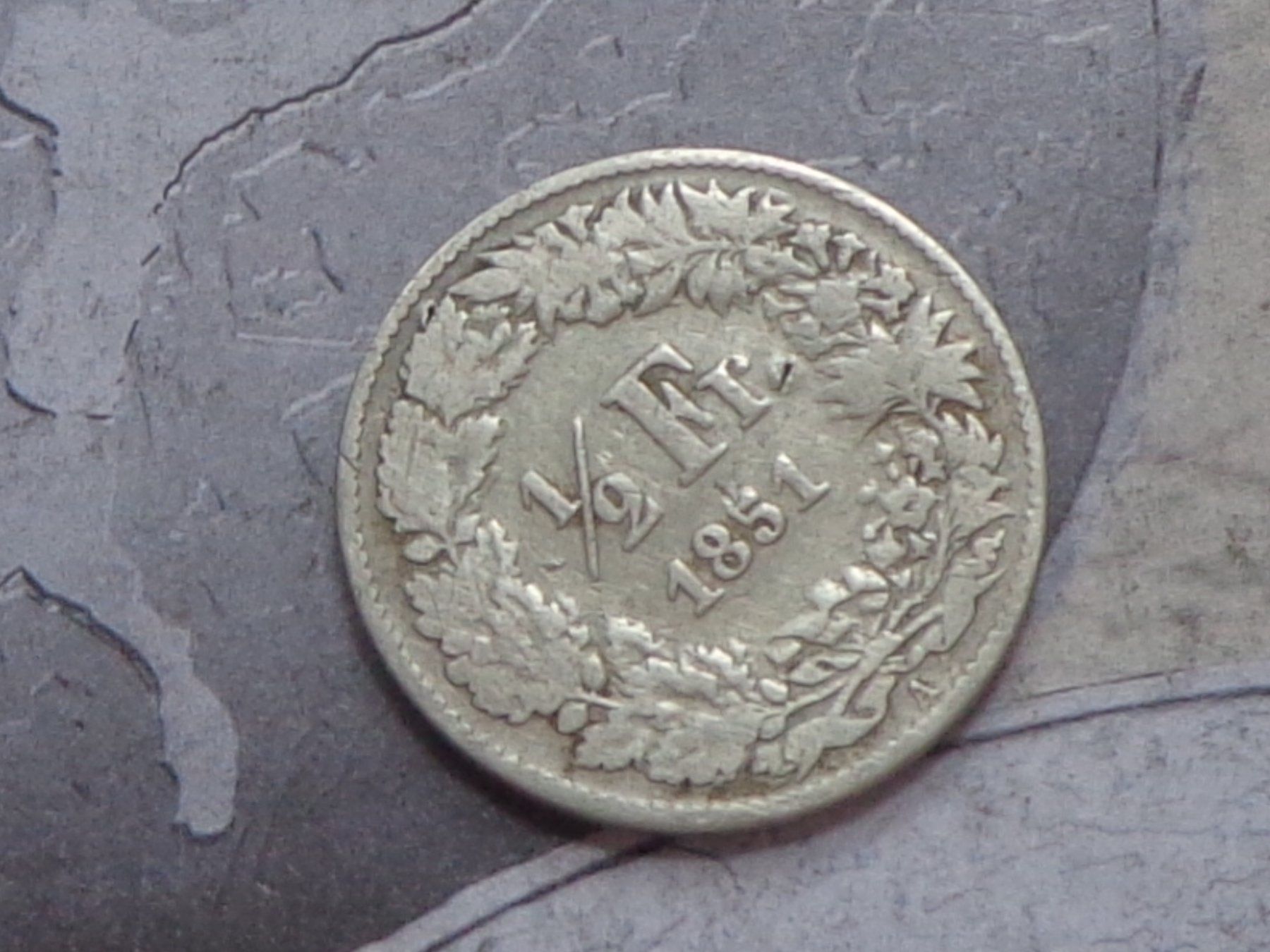 Tutti le monete: 1/2 Franc 1851 A - ((Date Rare)) – Usato da Pully venduto da UCA01 2