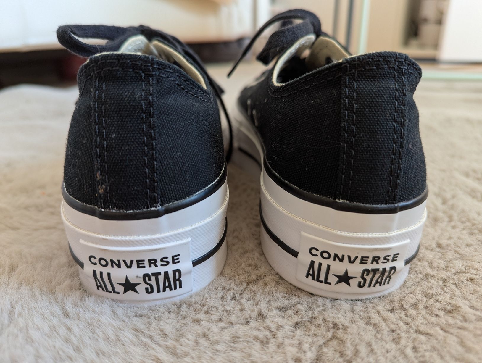 Converse Scarpe da donna: converse 36.5 – Nuovo (secondo la descrizione) da Montreux venduto da dem_gyt9 4