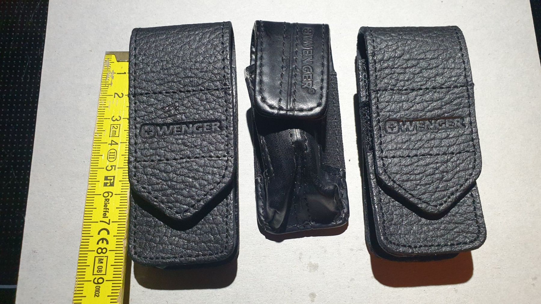 Wenger Couteaux de poche: 3x Schwarz Etui Tasche Wenger Case Sackmesser – D'occasion à Val D Illiez par SnowRoof 1