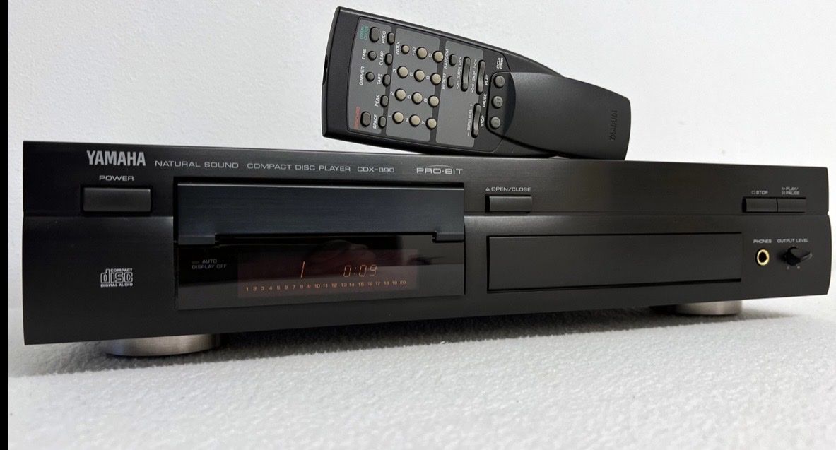 Yamaha Lettore multimediale & Streamer: YAMAHA Natural Sound Compact Disk Player CDX-890 Pro-Bit – Usato da Trimbach venduto da SABO-61 2
