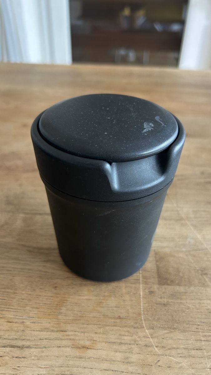 VW Tutti pezzi di ricambio auto: VW cockpit Ashtray  – Usato da Lugano venduto da bad_2t9b 1