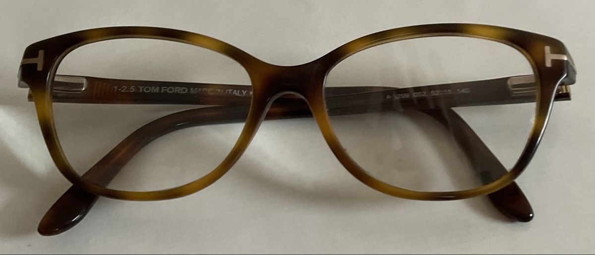 Tom Ford Occhiali & Lenti: Tom Ford monture de lunettes – Usato da Corseaux venduto da Mililaforet75