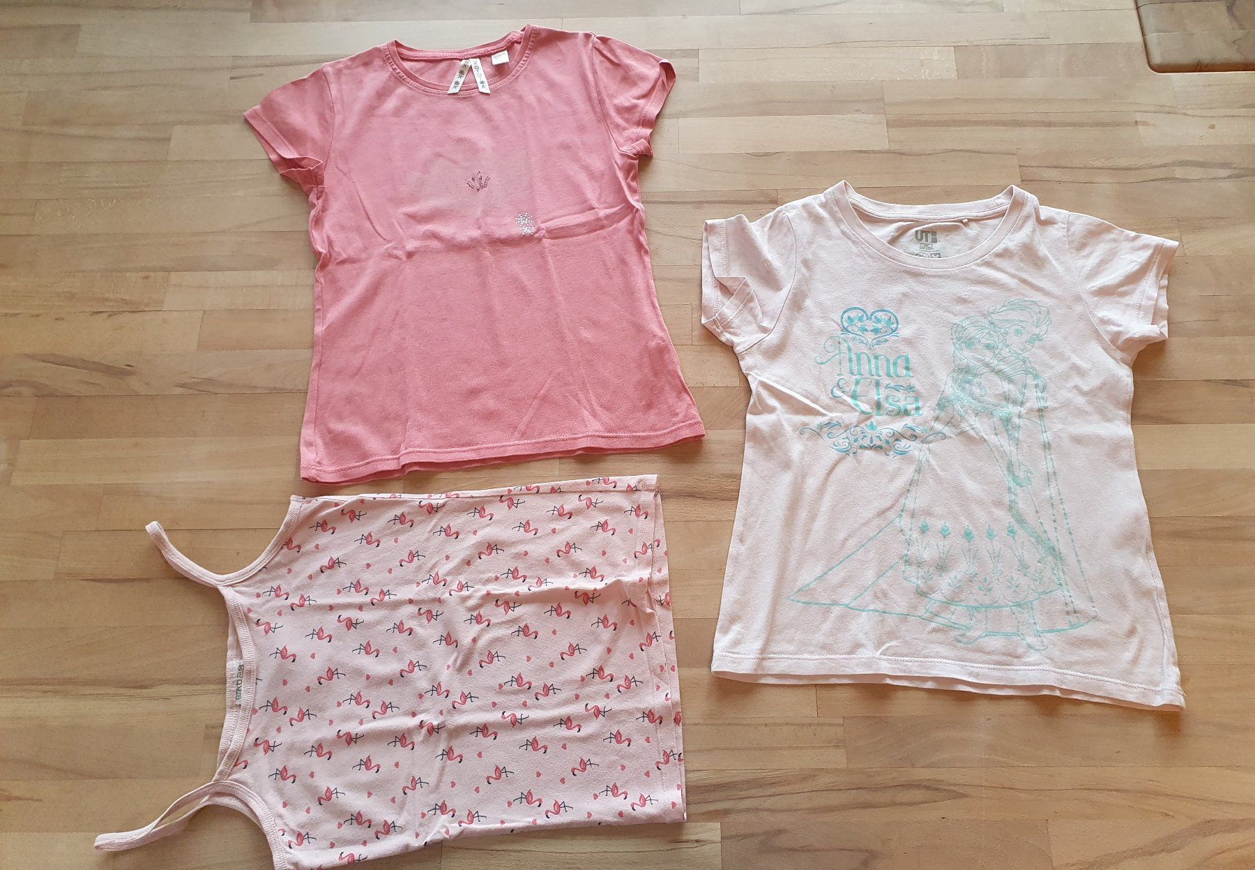 Kleiderpakete & -sets: Mädchen Kleiderset Grösse 128 / 134 Jeans Pulli T-Shirts – Gebraucht aus Ebmatingen von zeitlos-gesund.ch 2
