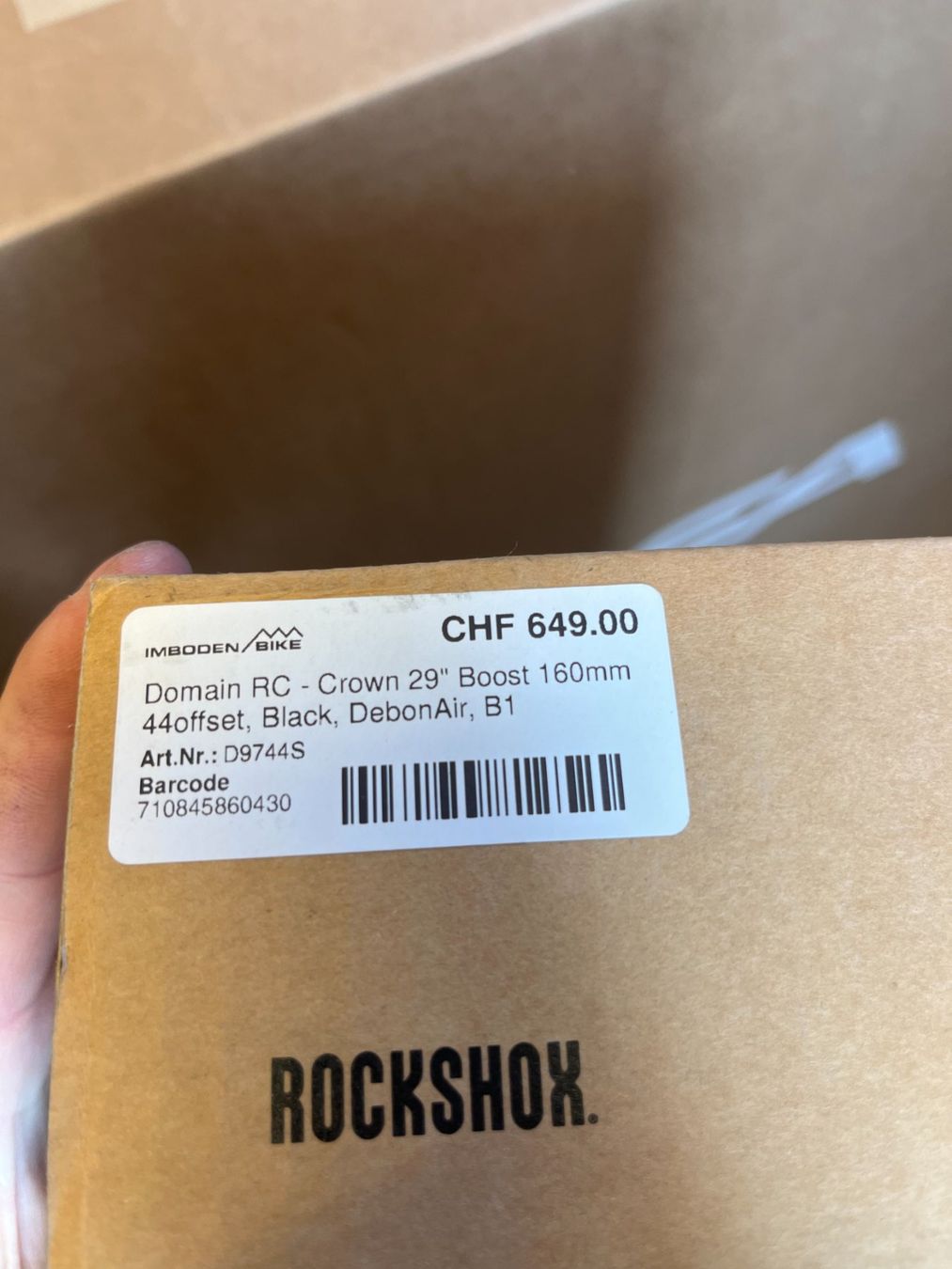 Rockshox Pezzi di ricambio: ROCKSHOX Domain RC 29 Boost 160mm 44offset – Nuovo e nell'imballaggio originale da Lauterbrunnen venduto da Imboden-Bike 2