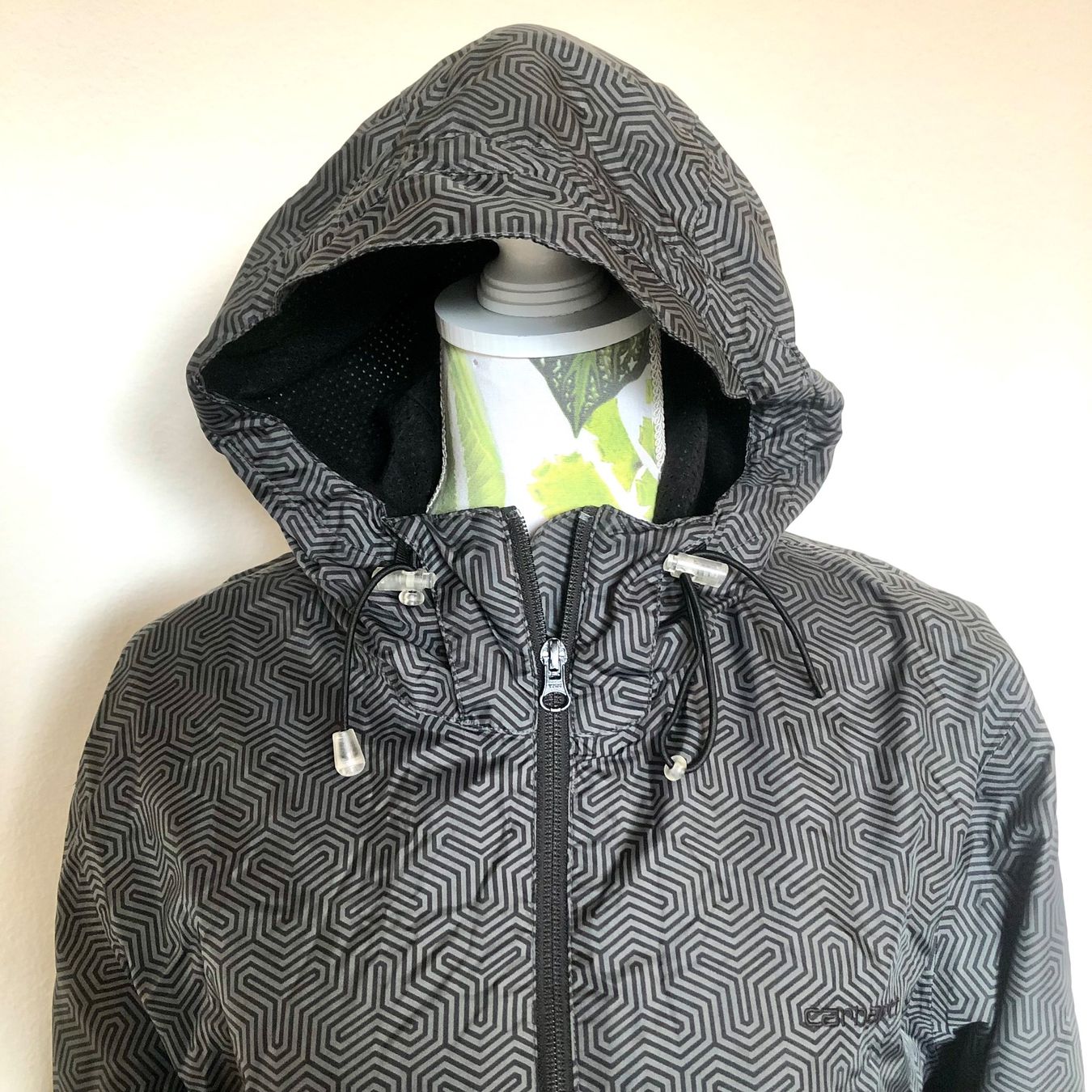 Carhartt Jacken: Carhartt Jacke, Grösse M – Gebraucht aus Brienz BE von Kokolea84 1