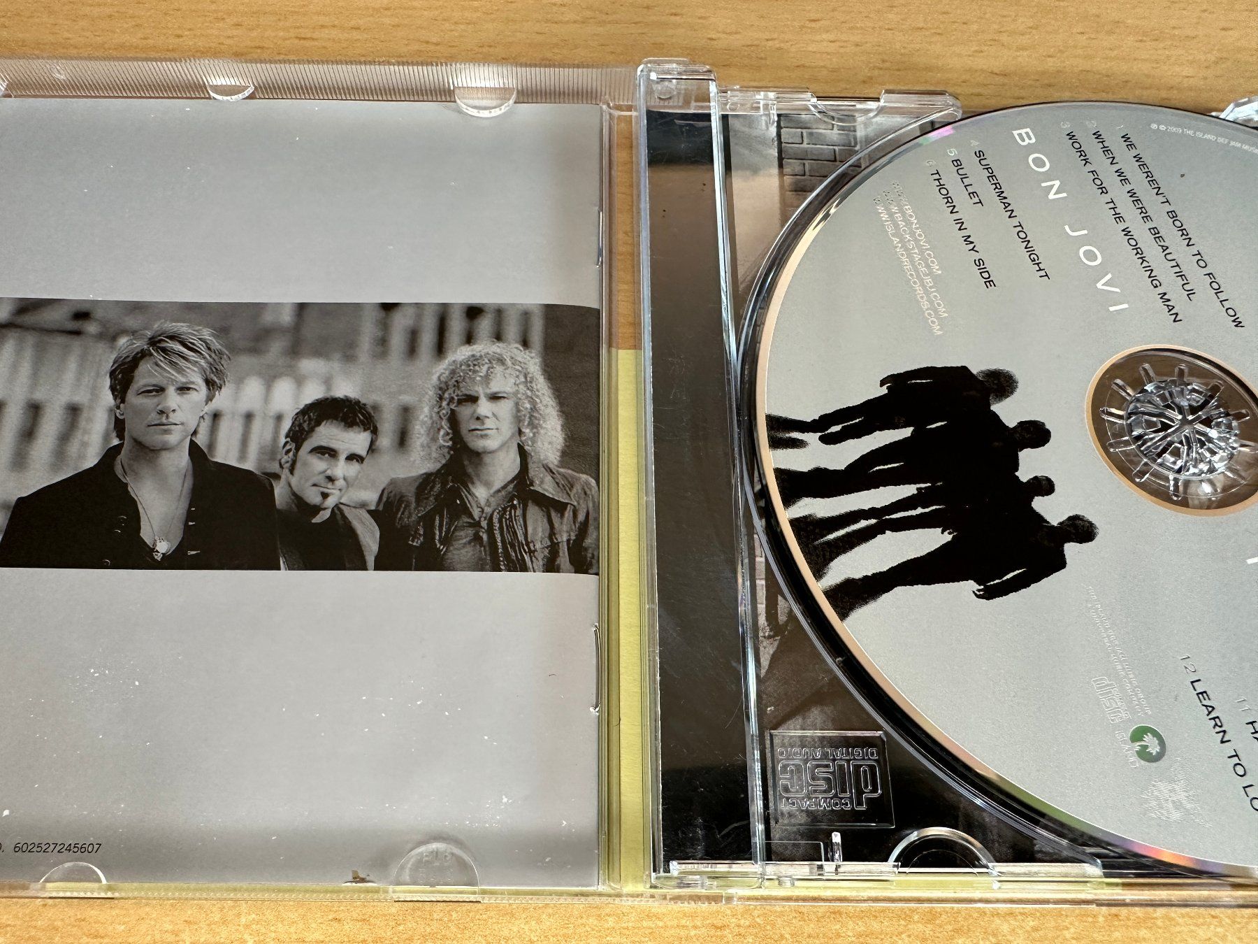 CD: Bon Jovi – The Circle – Usato da Rikon im Tösstal venduto da Alpenmutz 2
