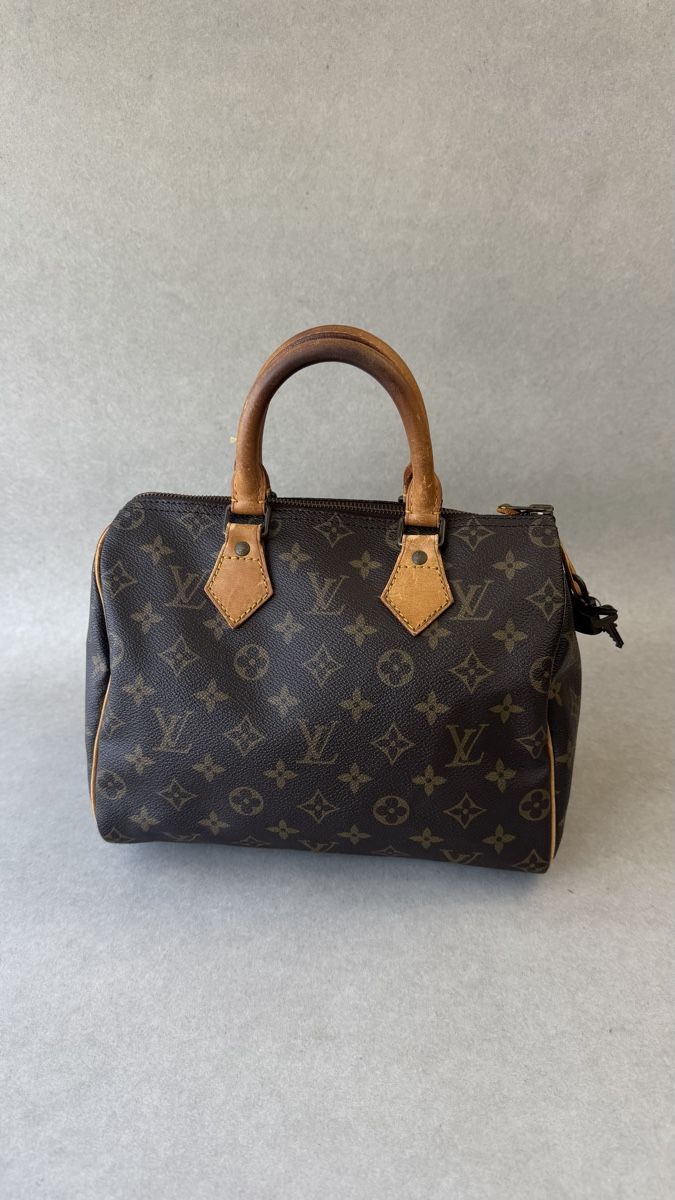 Louis Vuitton Taschen für Damen: Sac à main Louis Vuitton Speedy 25 – Gebraucht aus bouveret von tis_bs7s