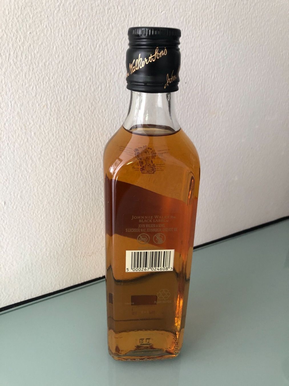 Bevande alcoliche: Johnnie Walker Black Label 12 Jahre – Nuovo e nell'imballaggio originale da Wald ZH venduto da mlnt 6