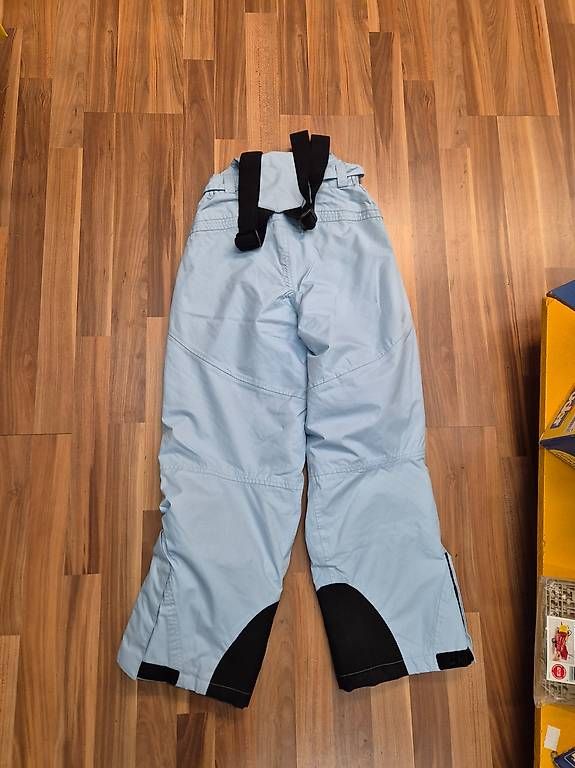 Killtec Pantalons: Skihose von Killtec gr 152 – D'occasion à Spiegel b. Bern par Flamingo07 1