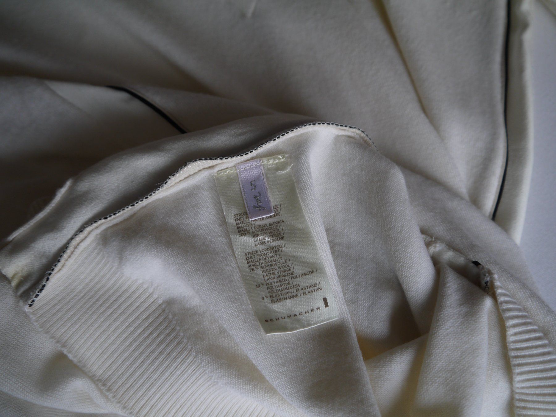 Dorothee Schumacher Maglioni & Felpe: Dorothee Schumacher Pullover aus 100% Schurwolle Gr.5 – Usato da Hagendorn venduto da Blaf 1
