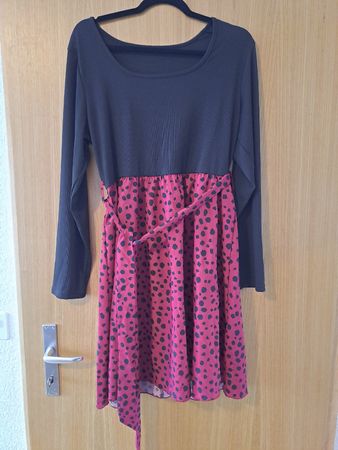 Schönes Kleid mit Leopardenmuster, Gr. 1XL, Rockabilly
