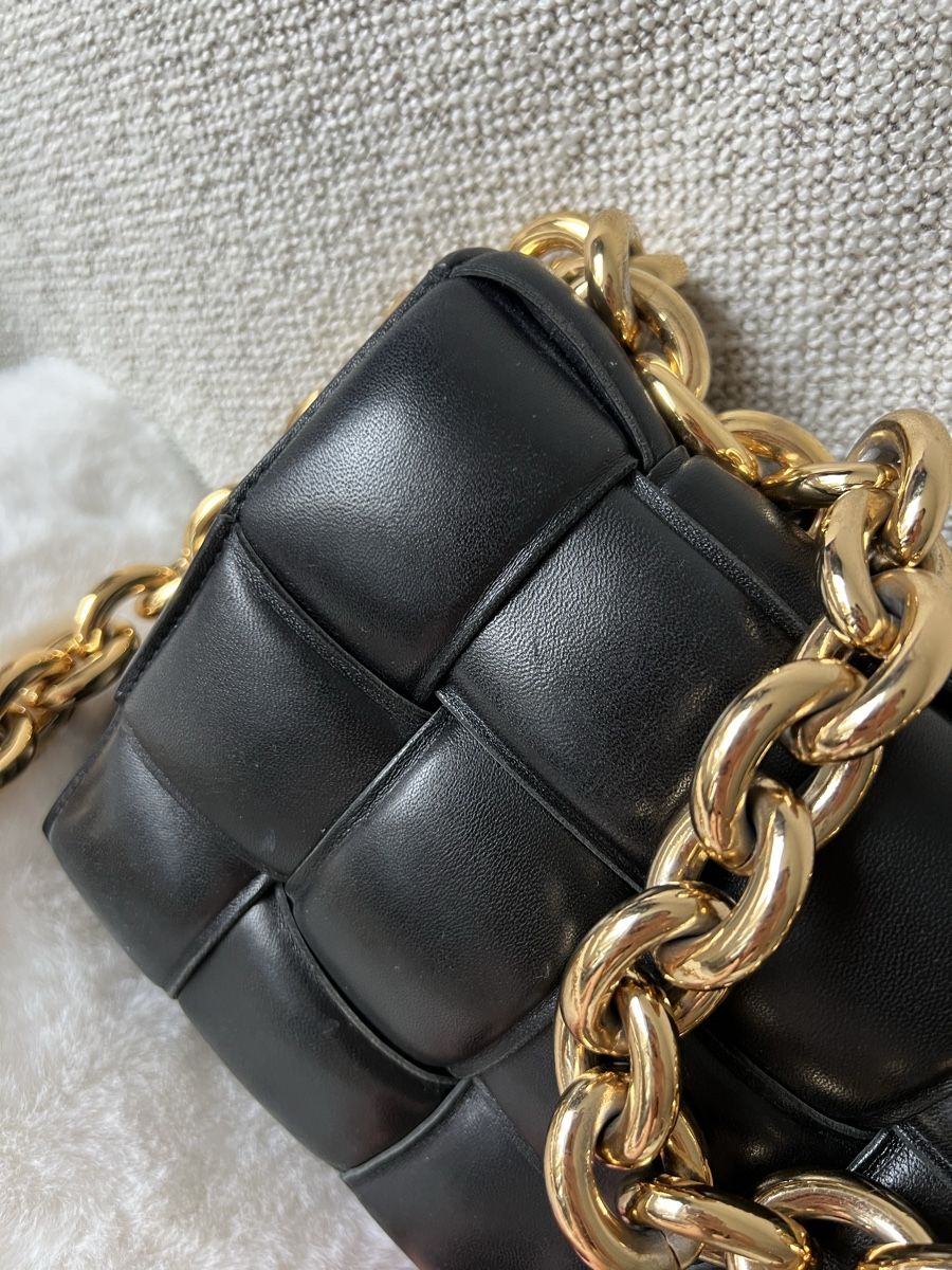 Bottega Veneta Borse da donna: Bottega Veneta Chain Casette – Usato da Cham venduto da dadadel 7
