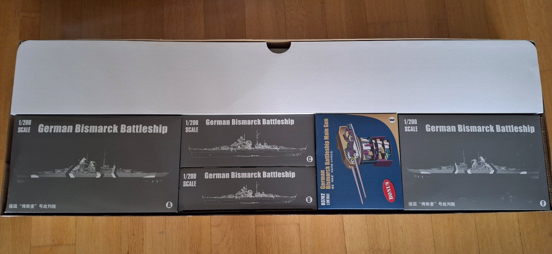 Kit di modellismo & Modellini statici: Bismarck 1/200 Trumpeter Nr. 03702 – Nuovo e nell'imballaggio originale da Neuhausen am Rheinfall venduto da Guehni 5