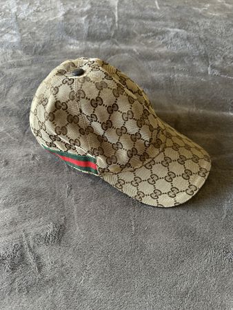 Gucci Beige Monogram Canvas Baseball Cap - Size M 🧢