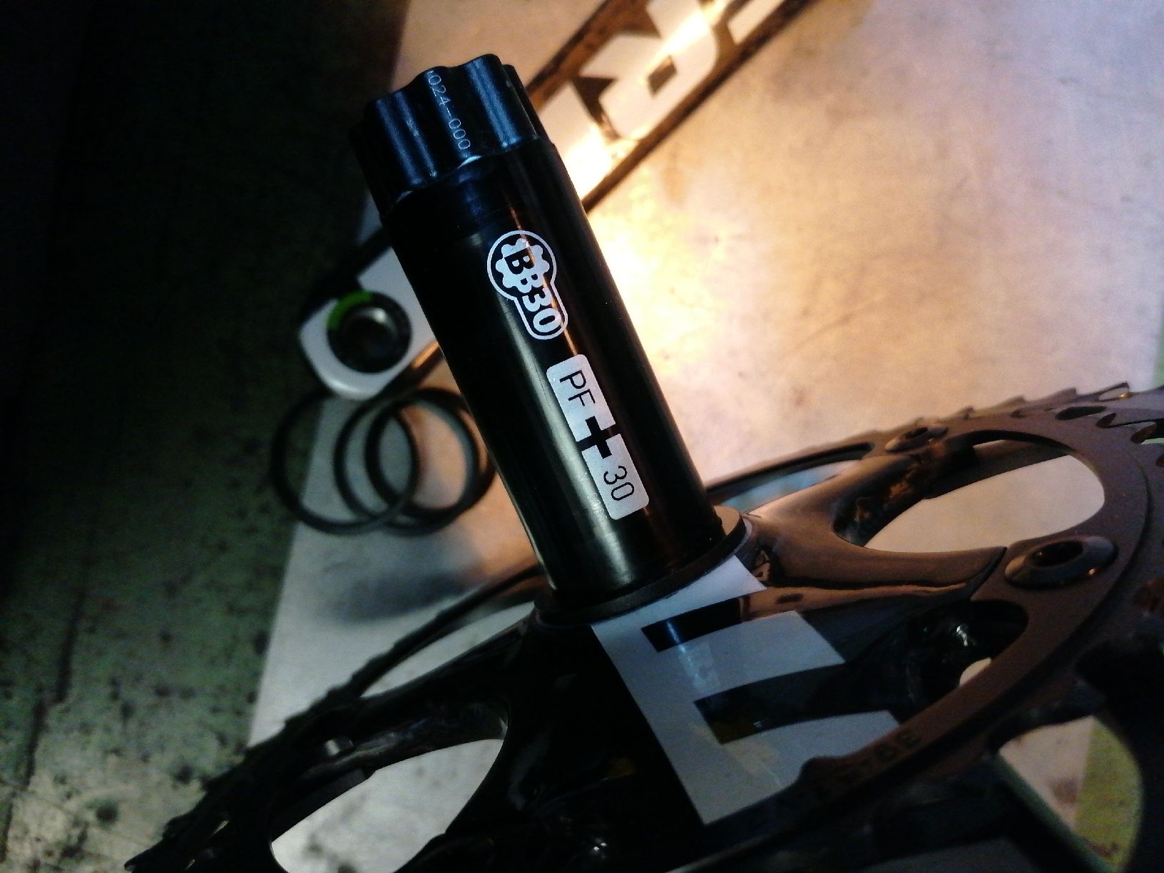 Sram Pezzi di ricambio: Sram Force pédalier BB30 – Usato da Lausanne venduto da Frankenstein 3