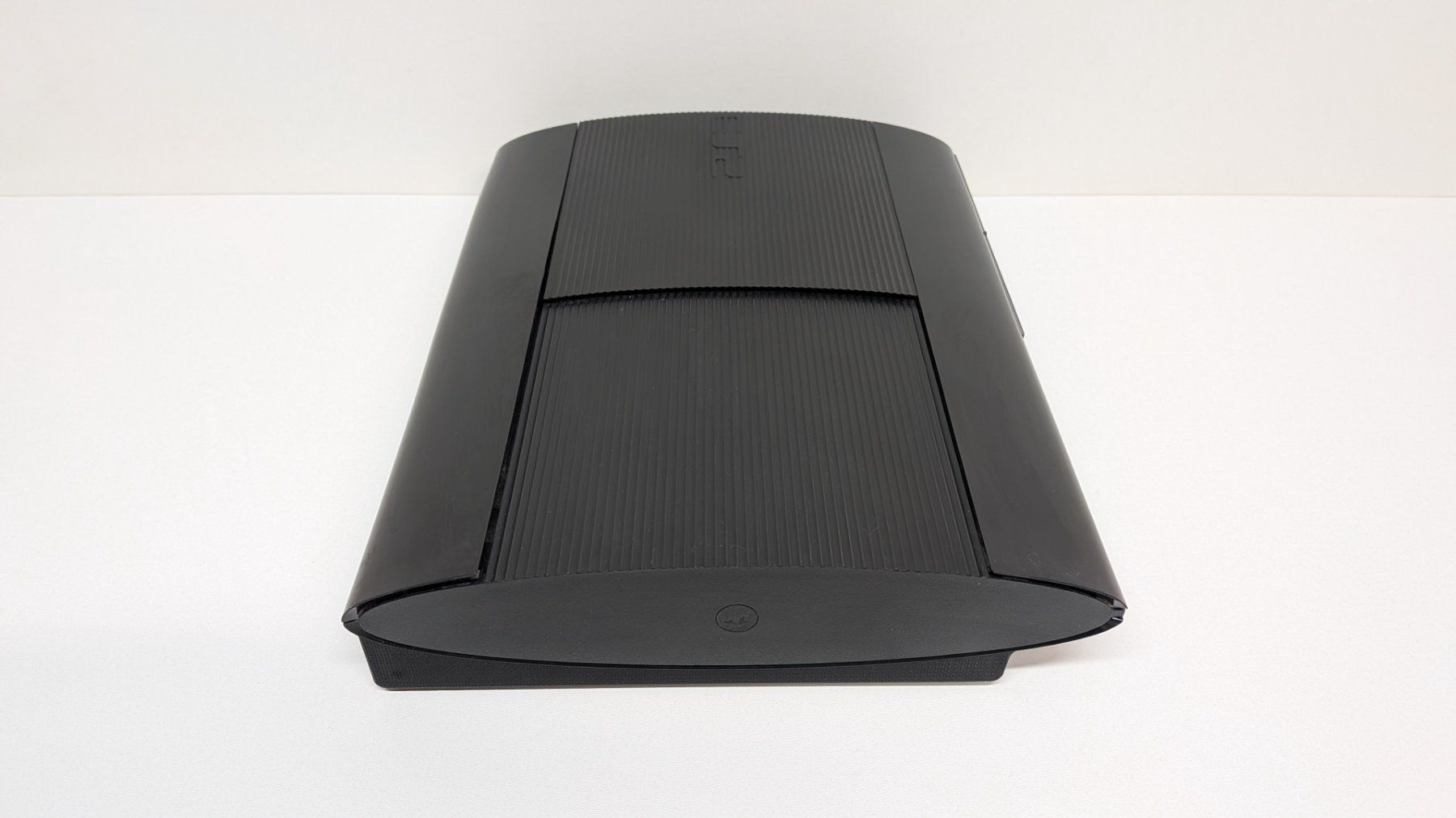 Sony Konsolen: PlayStation 3 Super Slim mit 2 Controller – Gebraucht aus Menziken von mame18 6