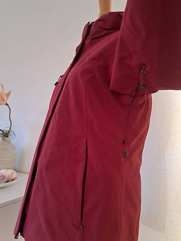 Jacken: Skijacke Albright Rot Grösse 38 – Gebraucht aus Rupperswil von White-Dove 2