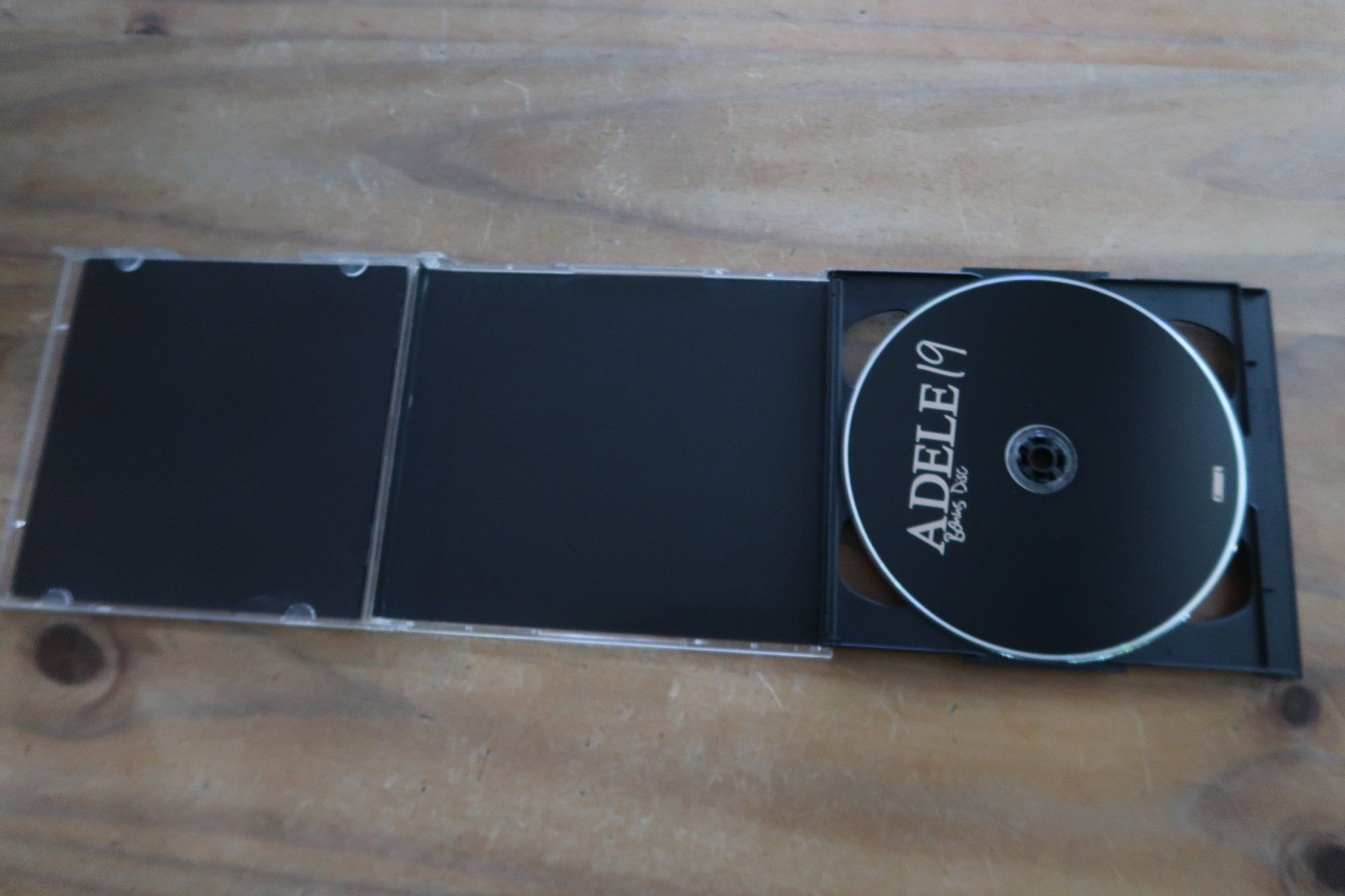 CDs: ADELE - 19 - mit BONUS DISC - 2x CD – Gebraucht aus Basel von Patiscat 5