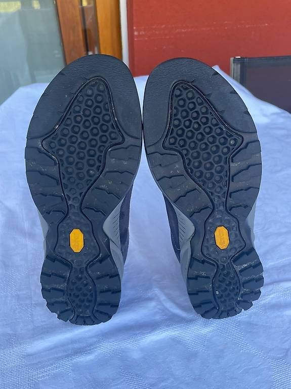 Herrenschuhe: Scarpa Sneaker Mojito marca SCARPA mis 44 – Gebraucht aus Arzo von ema_q6g9 2
