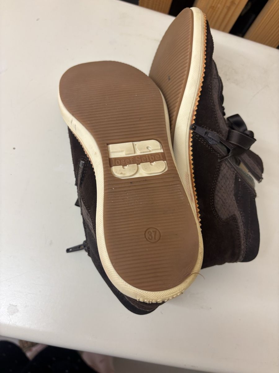 Chaussures hommes: Sneaker gr.37 Joseph Seinel – D'occasion à Zug par Biki72 3