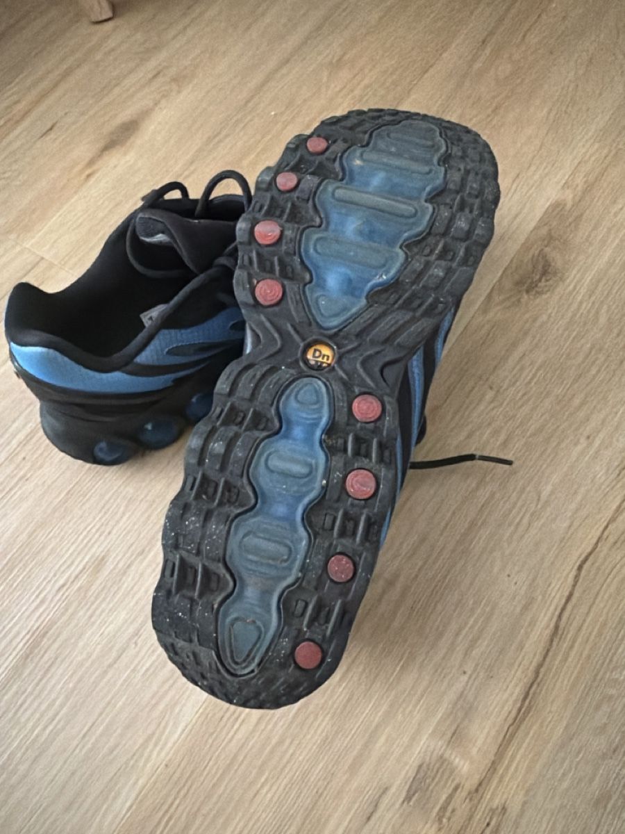 Nike Scarpe da uomo: Air max dn 8 – Usato da Basel venduto da lor_qvv6 4