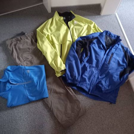 Wanderjacken, Wanderhose, Pullover, L/XL