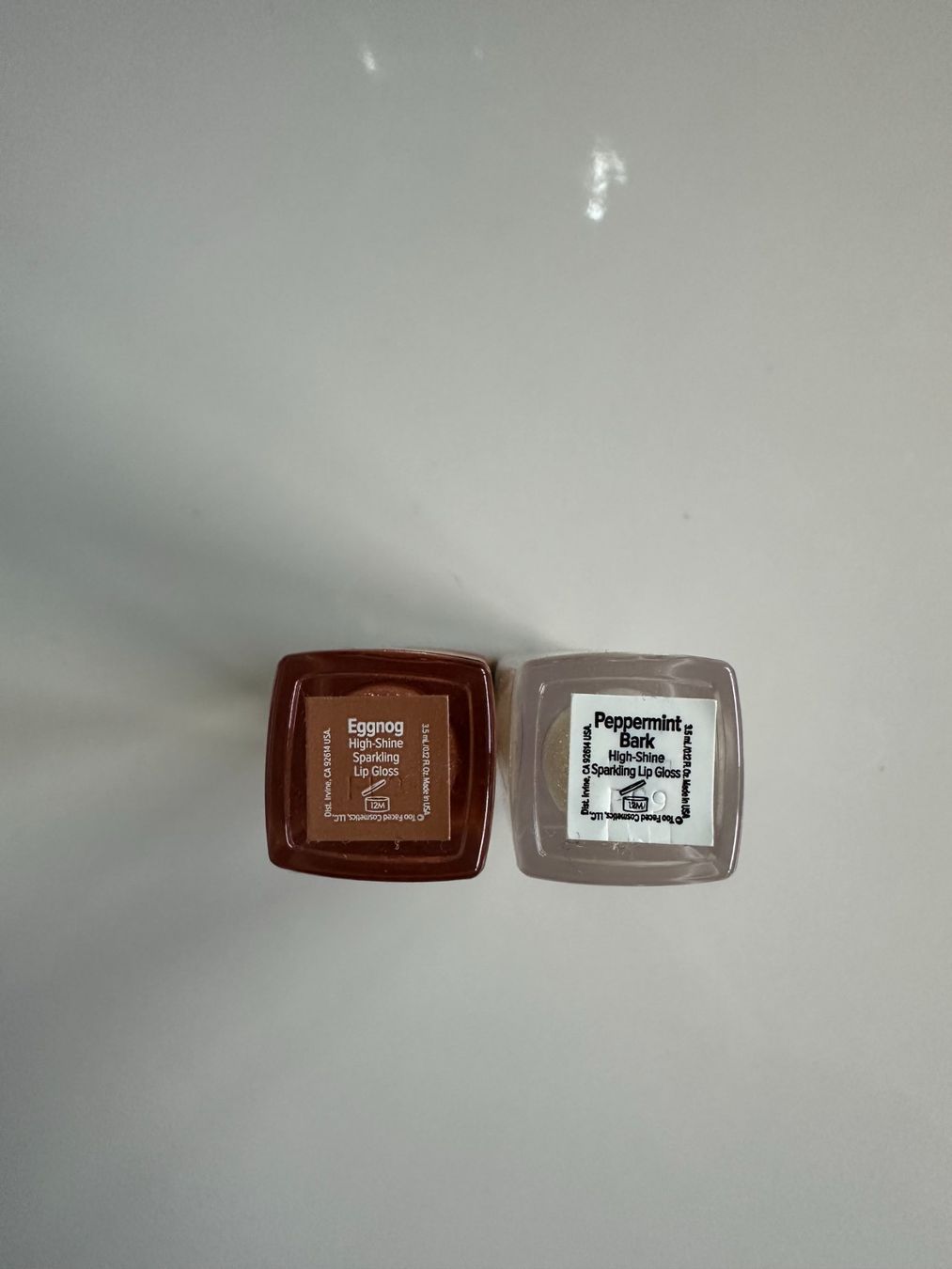 Make-up: Too Faced gloss eggnog et peppermint bark – Nuovo (secondo la descrizione) da Courgevaux venduto da Qwertz111320 1
