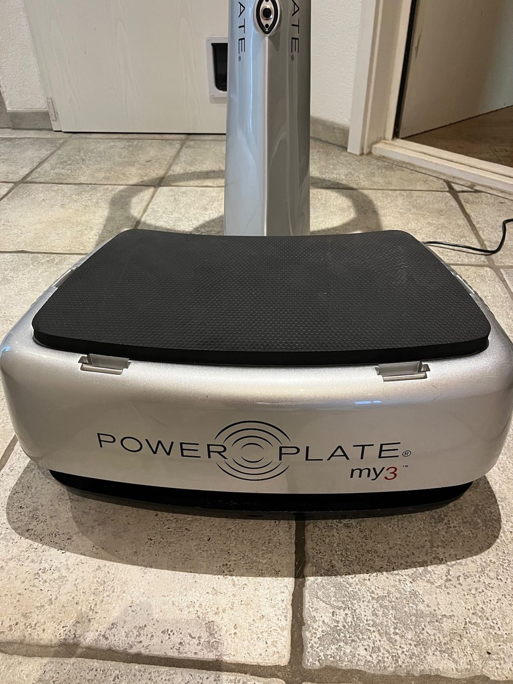 Power Plate Hometrainer: Power Plate My3 silber – Usato da Däniken SO venduto da Rc30hellraiser 1