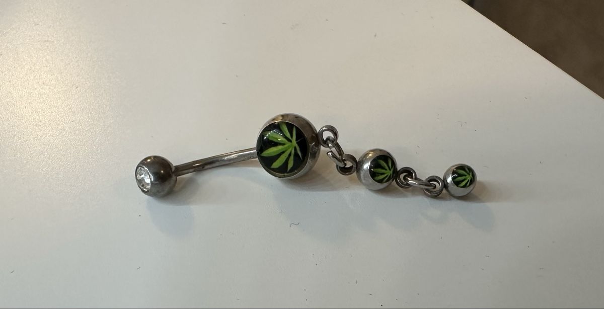 Piercingschmuck: Bauchnabelpiercing Konvolut ab 1.-  – Gebraucht aus Volketswil von hal_65hj 6
