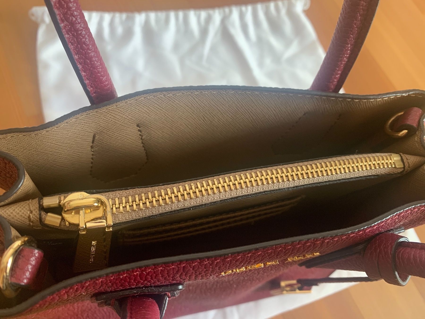 Michael Kors Sacs femmes: Michael Kors Tasche Mercer Small – D'occasion à Meggen par Wydvi 5