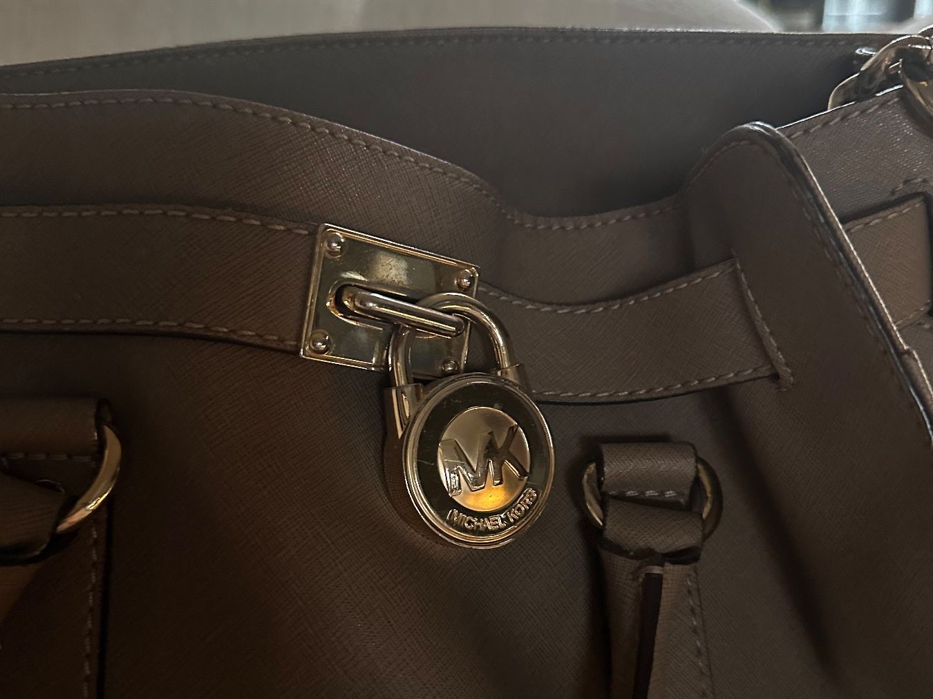 Michael Kors Sacs femmes: Tasche | Michael Kors – D'occasion à Horgen par naomijlo