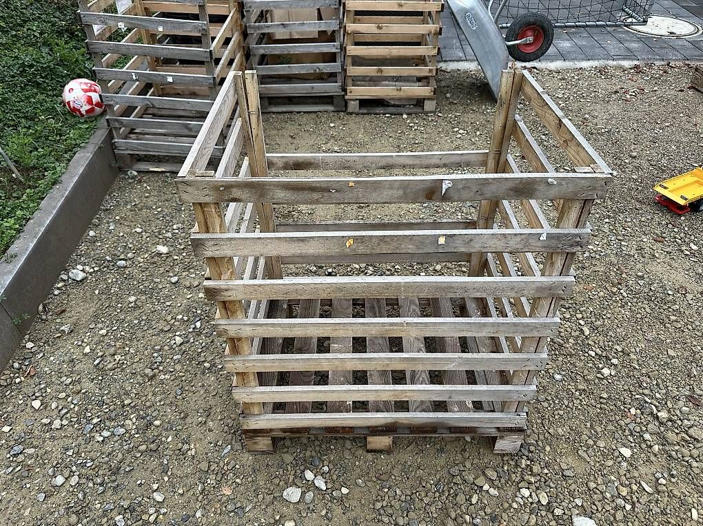 Gitter & Roste: 5 Holzgitterboxen – Gebraucht aus Sirnach von mnepower 2