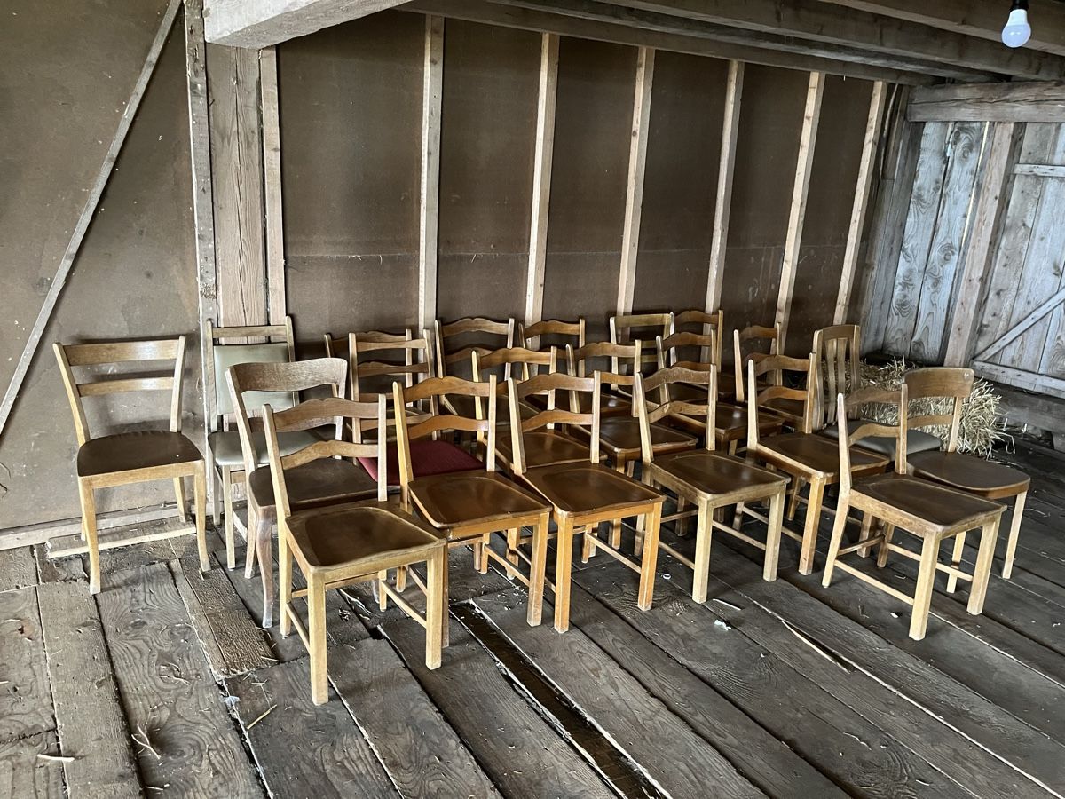 Sedie: Holz Stühle – Usato da Stalden (Sarnen) venduto da bur_g5gk 2