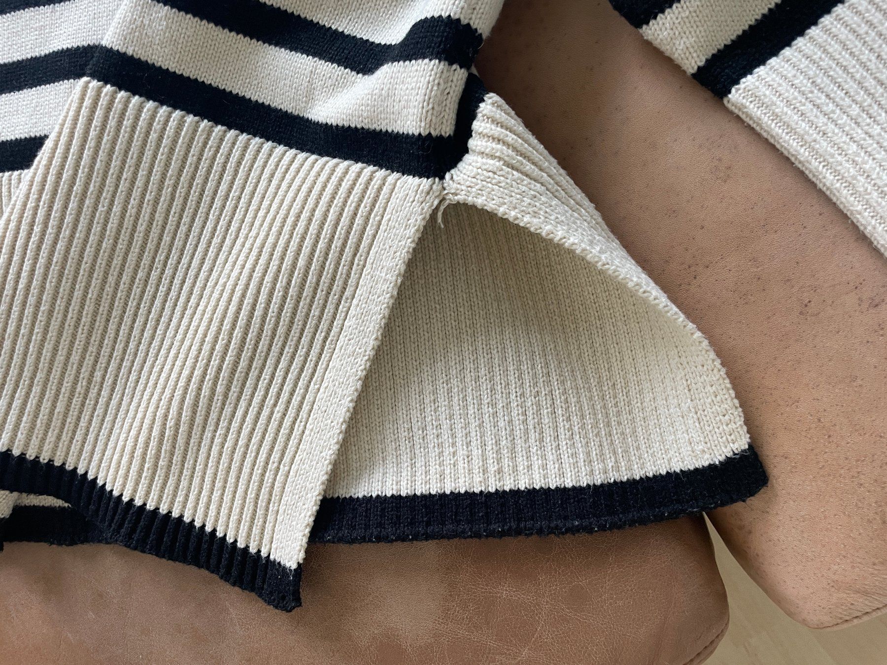Pullover & Sweatshirts: Cremefarbener Streifenpullover mit Rollkragen – Neu (gemäss Beschreibung) aus Feuerthalen von Tango120 2