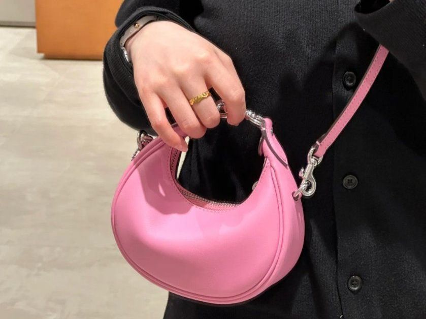Coach Sacs femmes: Coach Jonie Mini Bag – Neuf (Voir description) à Gachnang par Mare1165 5
