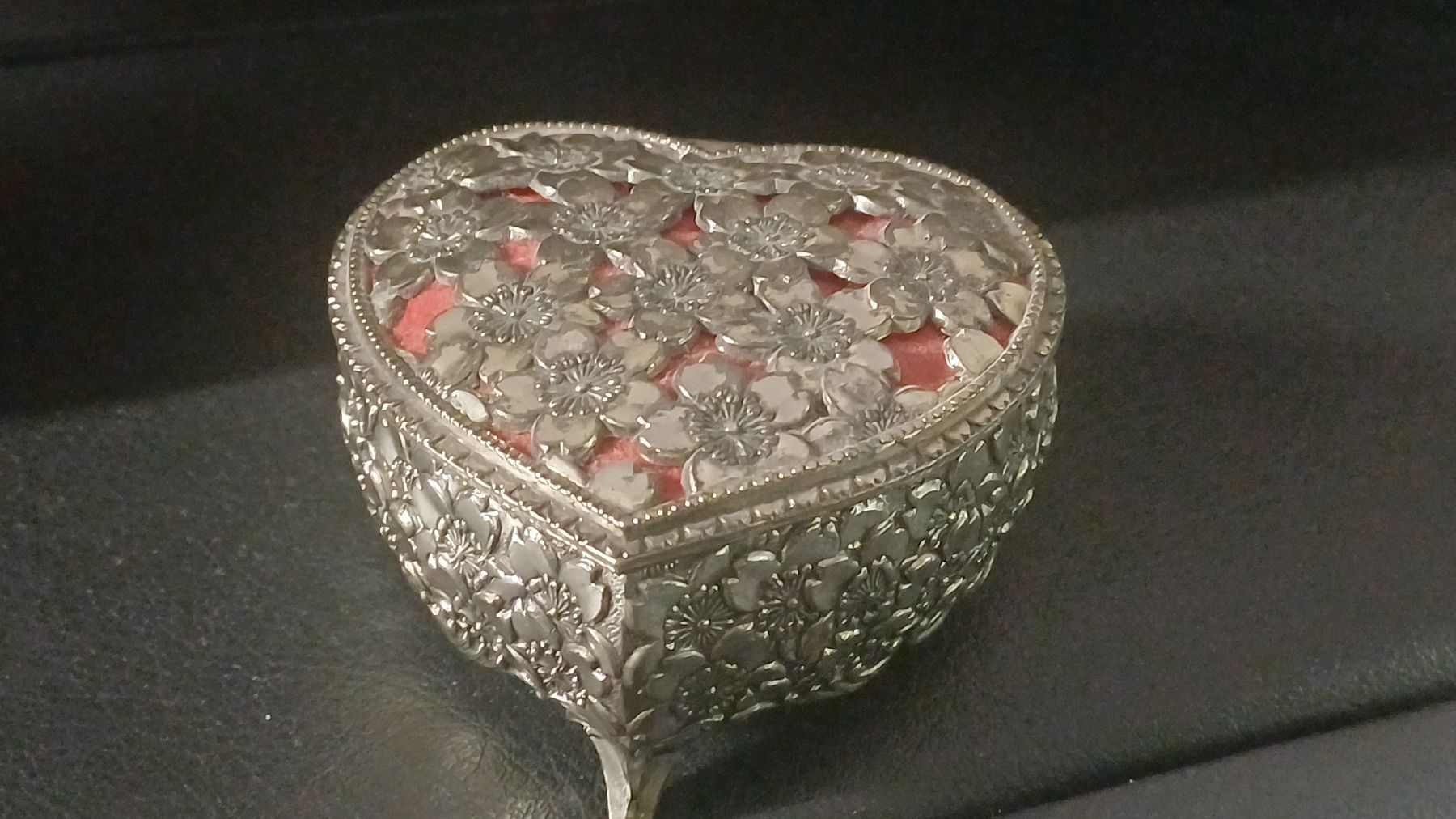 Zuccheriere: Kleine Schmuck Dose  – Usato da Flawil venduto da Naphtali