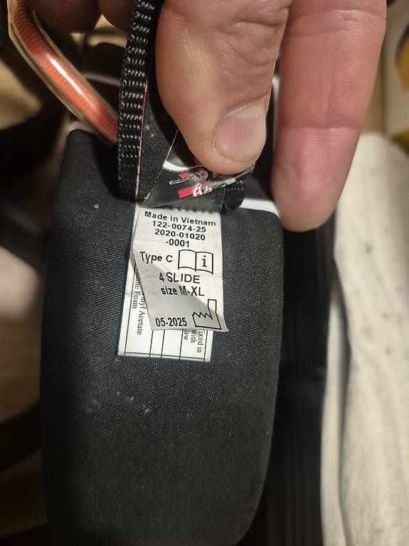 Mammut Kletterausrüstungen: Mammut 4 Slide Klettergurt – Gebraucht aus Wittenbach von tal_8vrm 1
