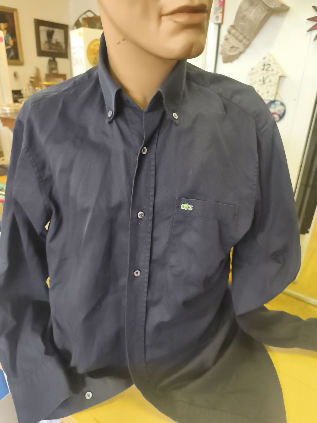 Lacoste Camicie: A4 – Usato da Künten venduto da Schnaepplihuus